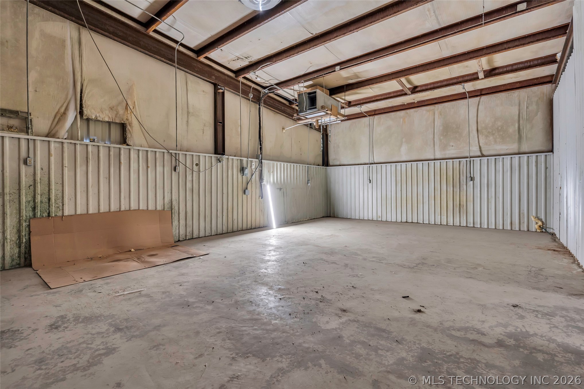 121 Davis Wilson OK 73463