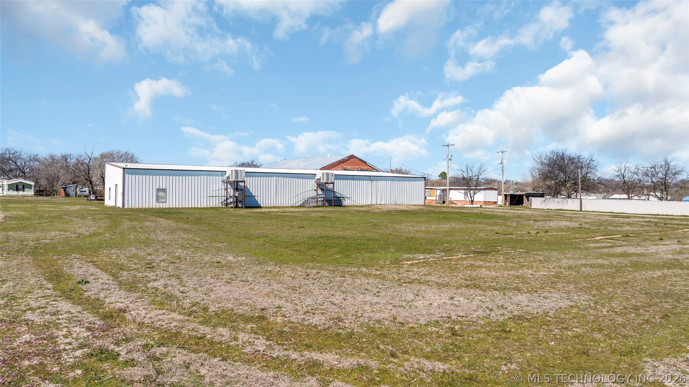 121 Davis Wilson OK 73463