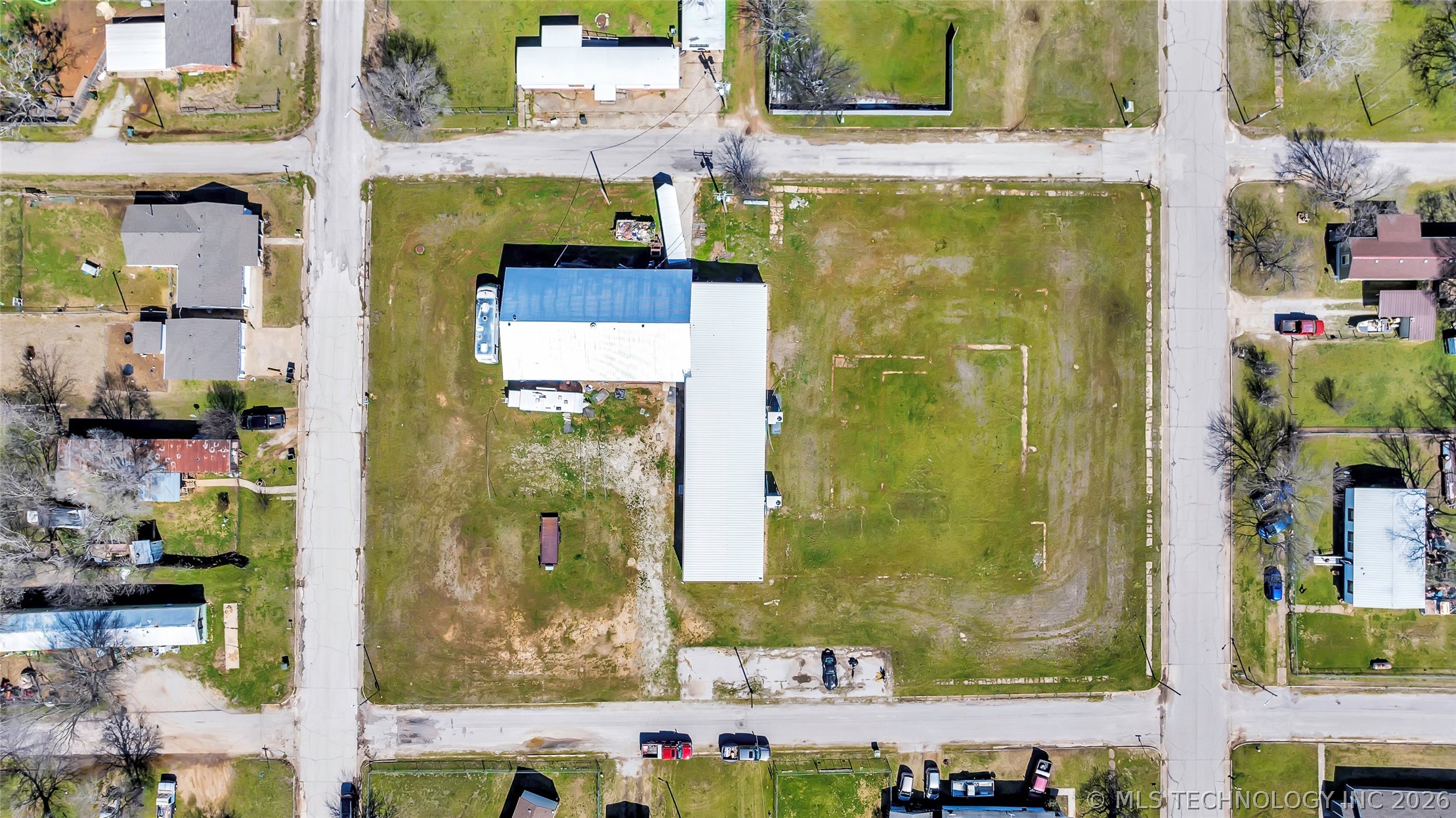 121 Davis Wilson OK 73463
