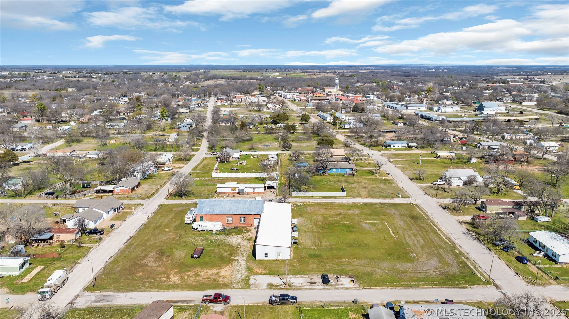 121 Davis Wilson OK 73463