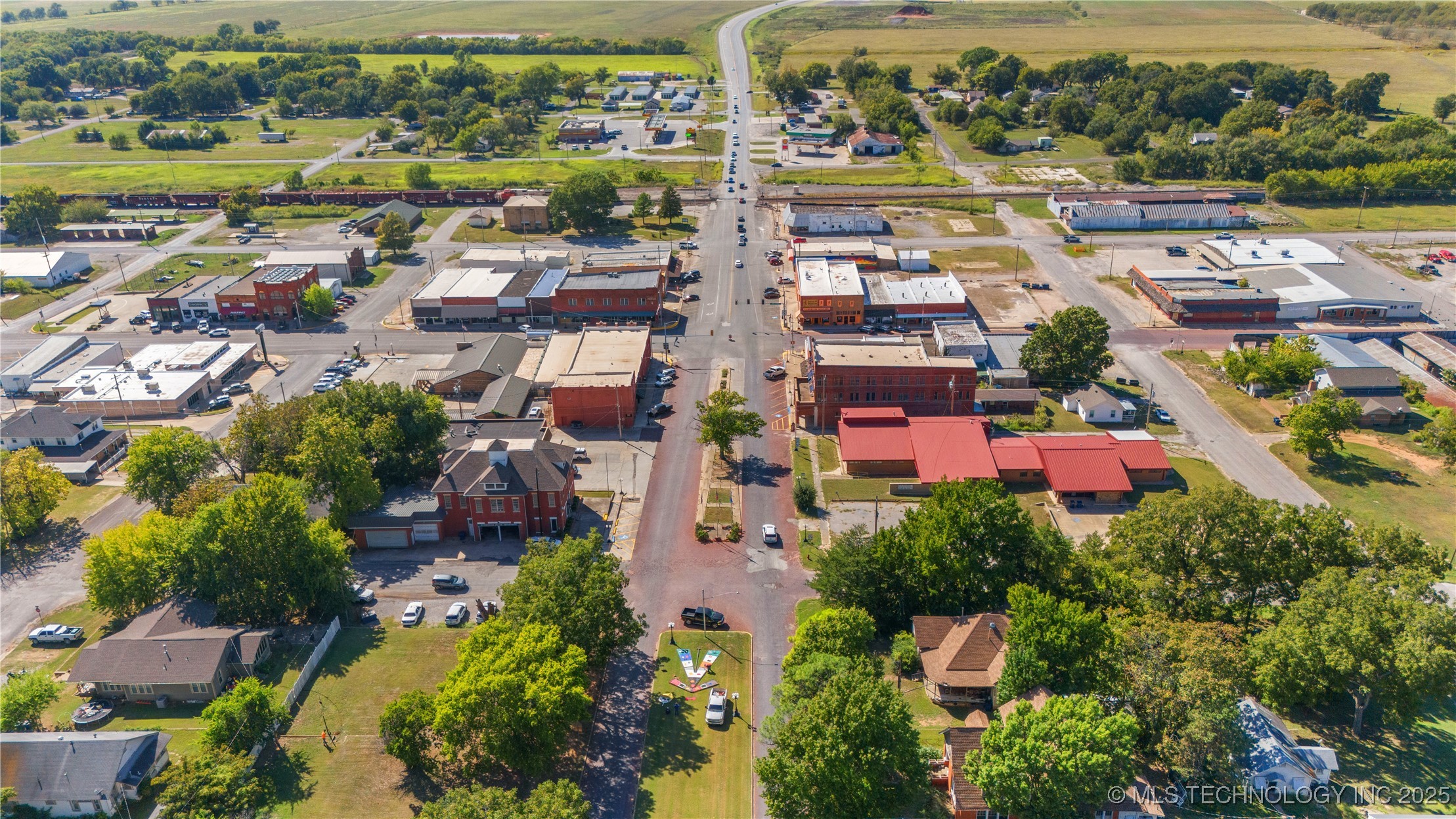 116 E Robert S Kerr Boulevard Wynnewood OK 73098