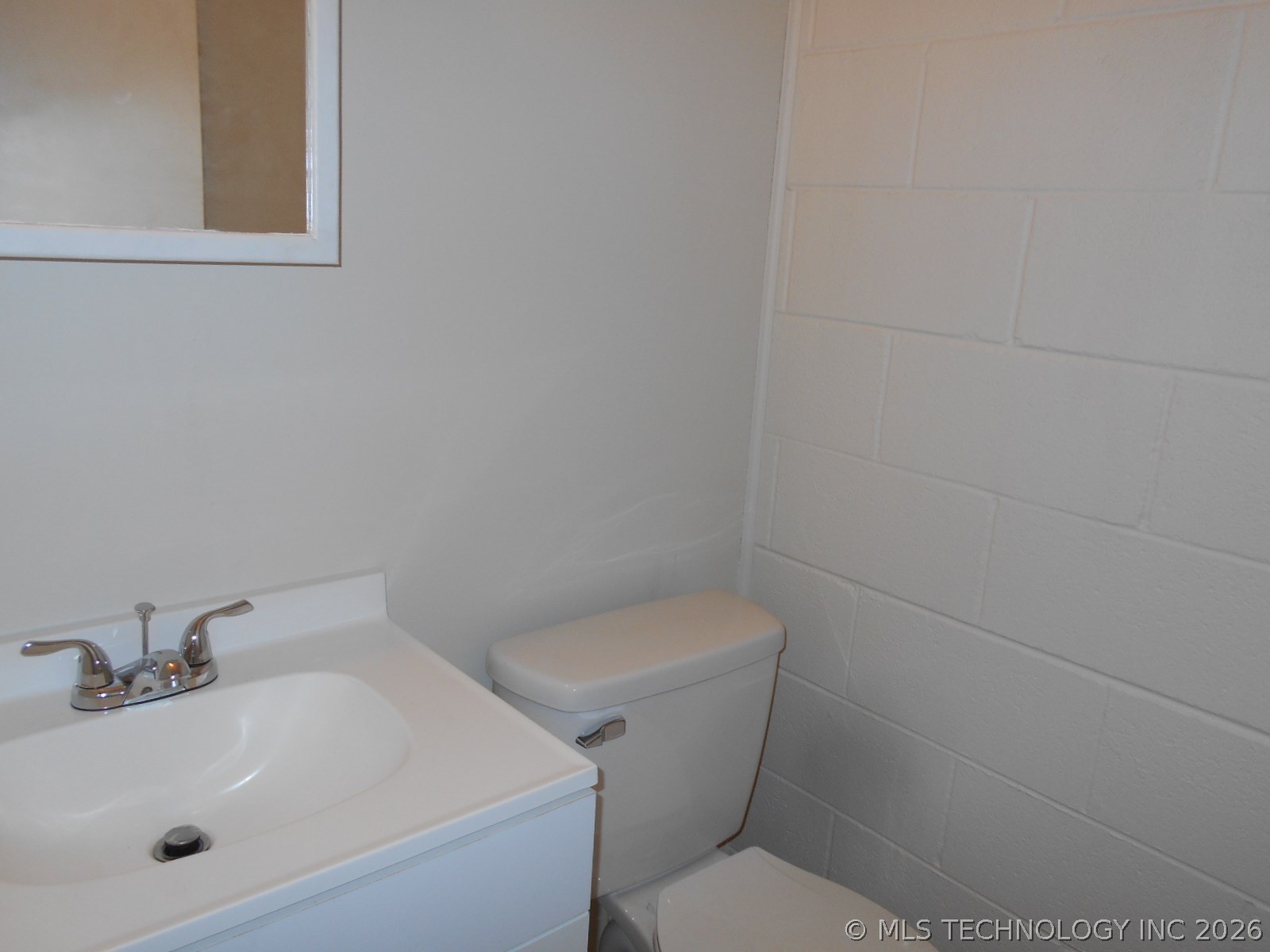 902 E Cherokee Street Wagoner OK 74467
