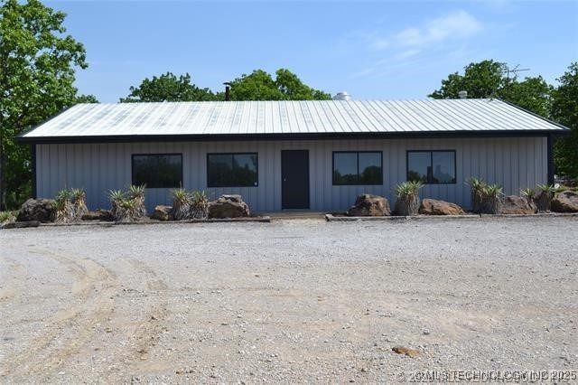 9329 W Highway 20 Road Skiatook OK 74070