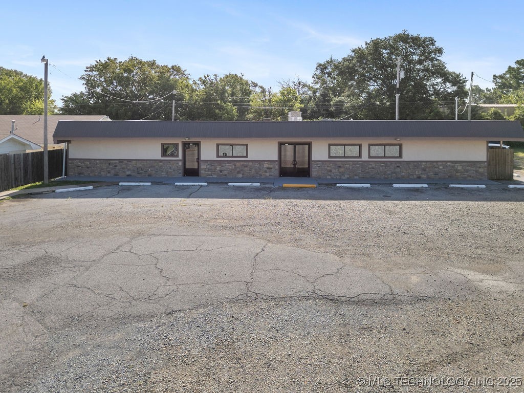 1550 S Virginia Avenue Atoka OK 74525
