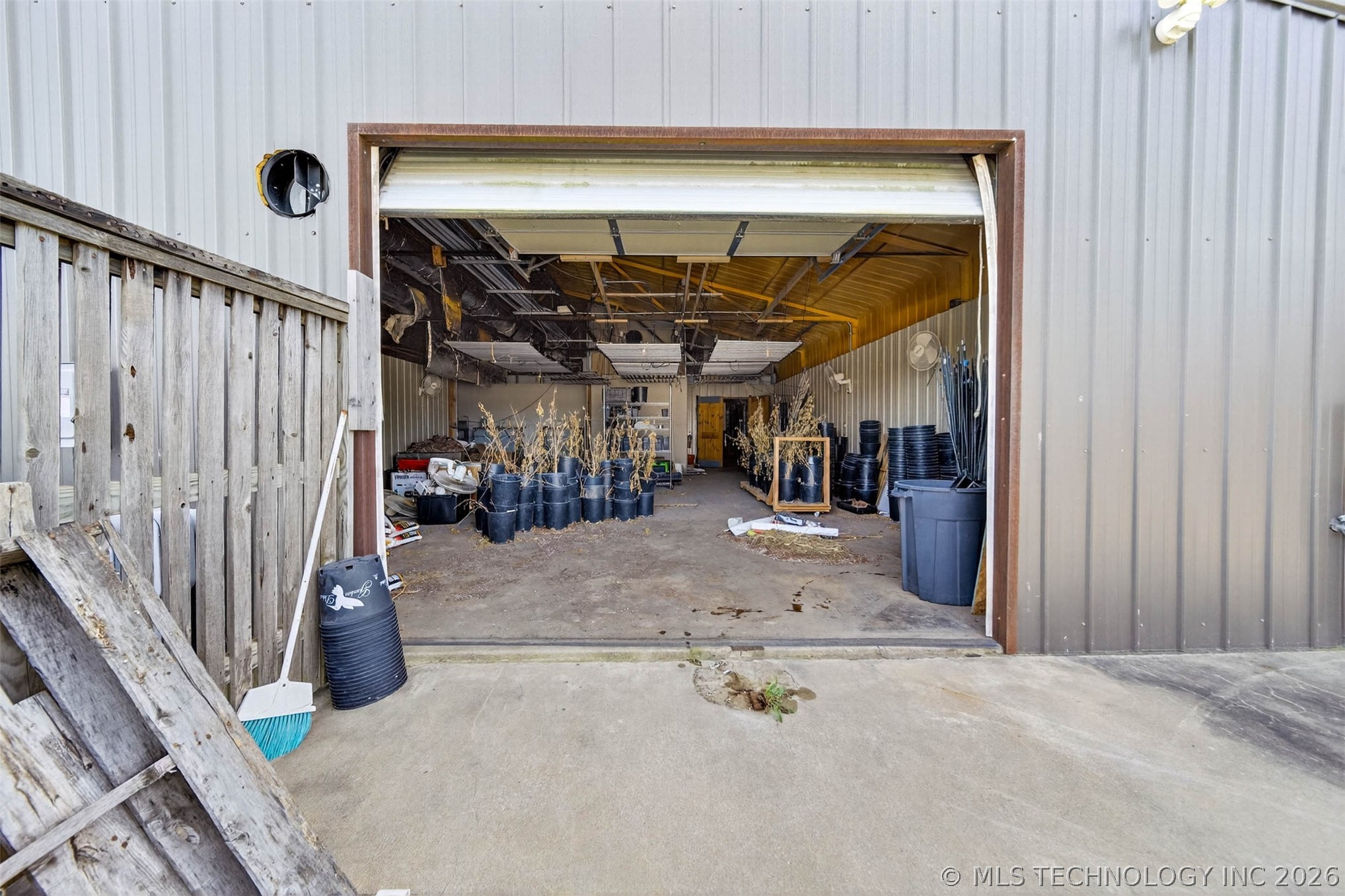 1521 N Ok-99 Highway Stroud OK 74079