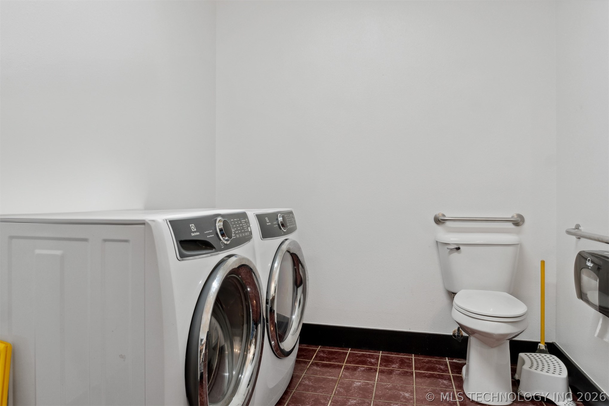 402 N 1st Durant OK 74701