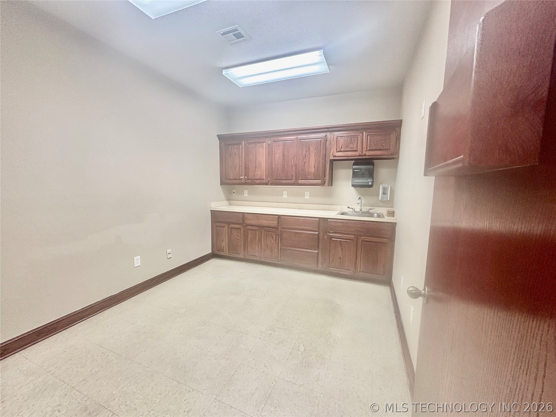 2002 12th Avenue NW Ardmore OK 73401