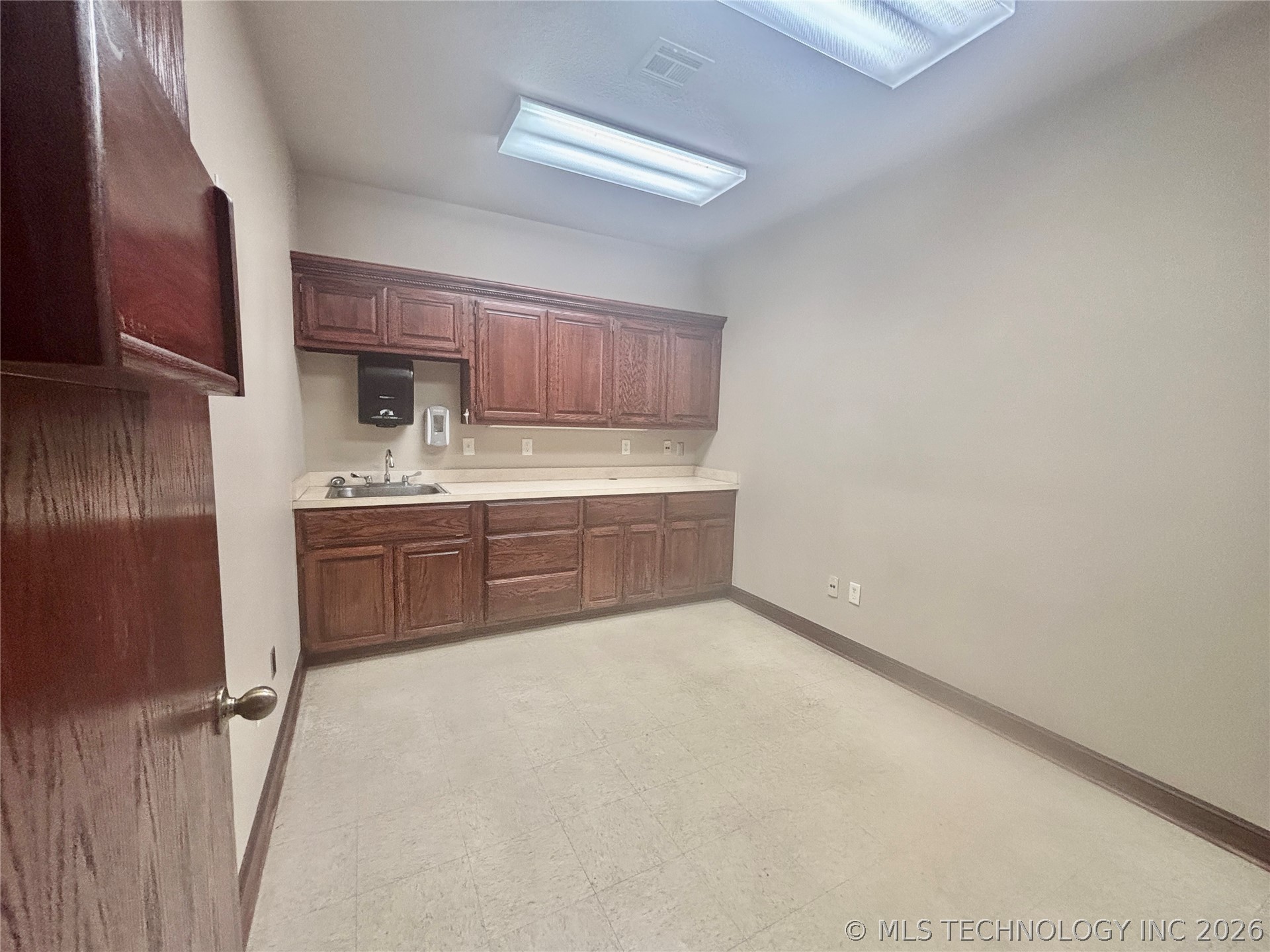 2002 12th Avenue NW Ardmore OK 73401