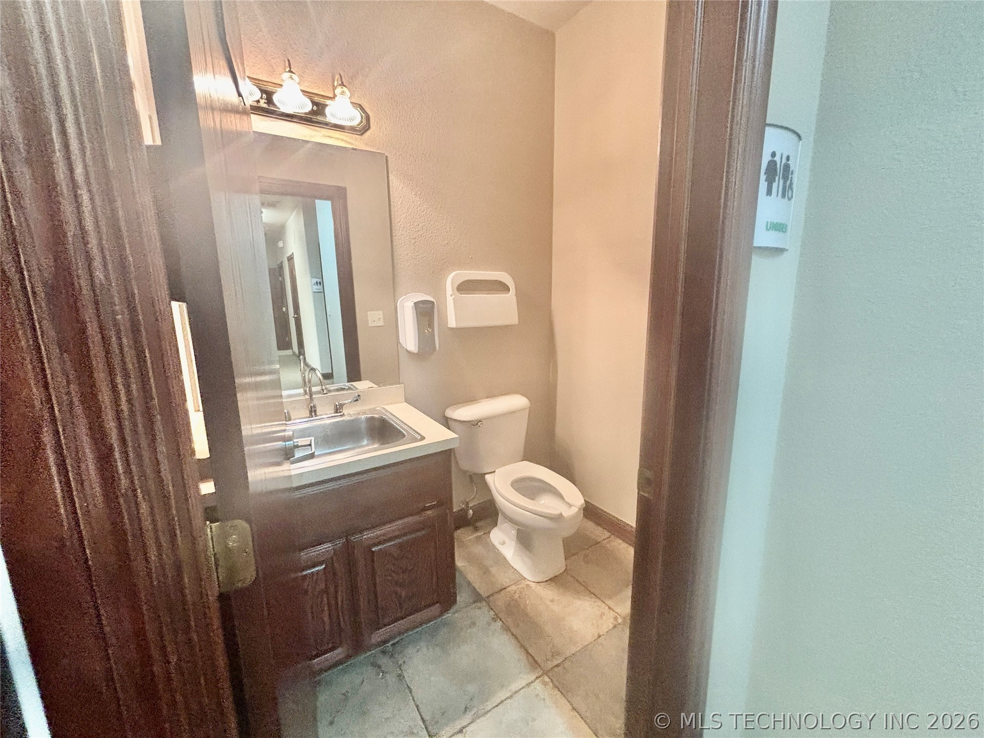 2002 12th Avenue NW Ardmore OK 73401