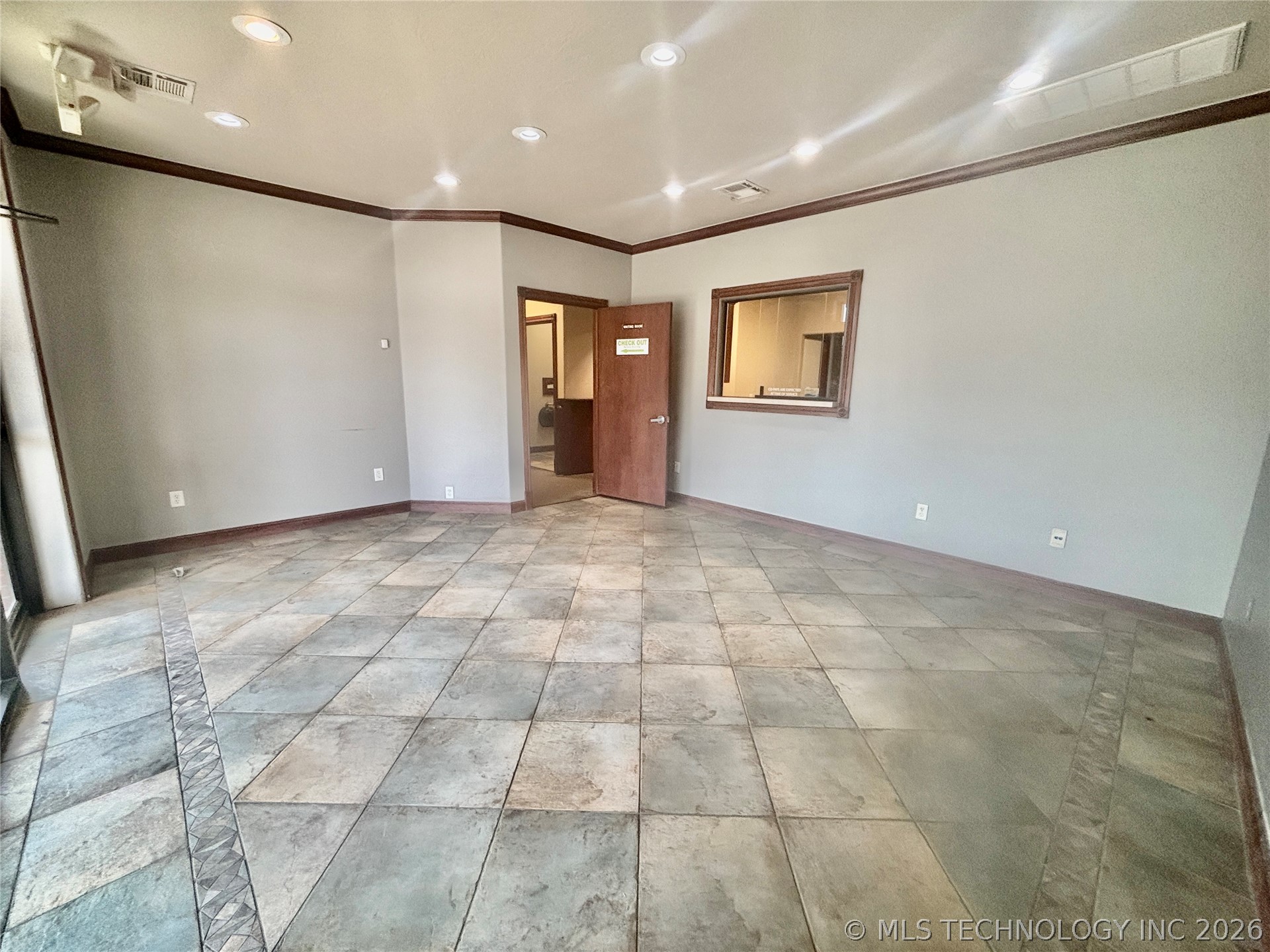 2002 12th Avenue NW Ardmore OK 73401