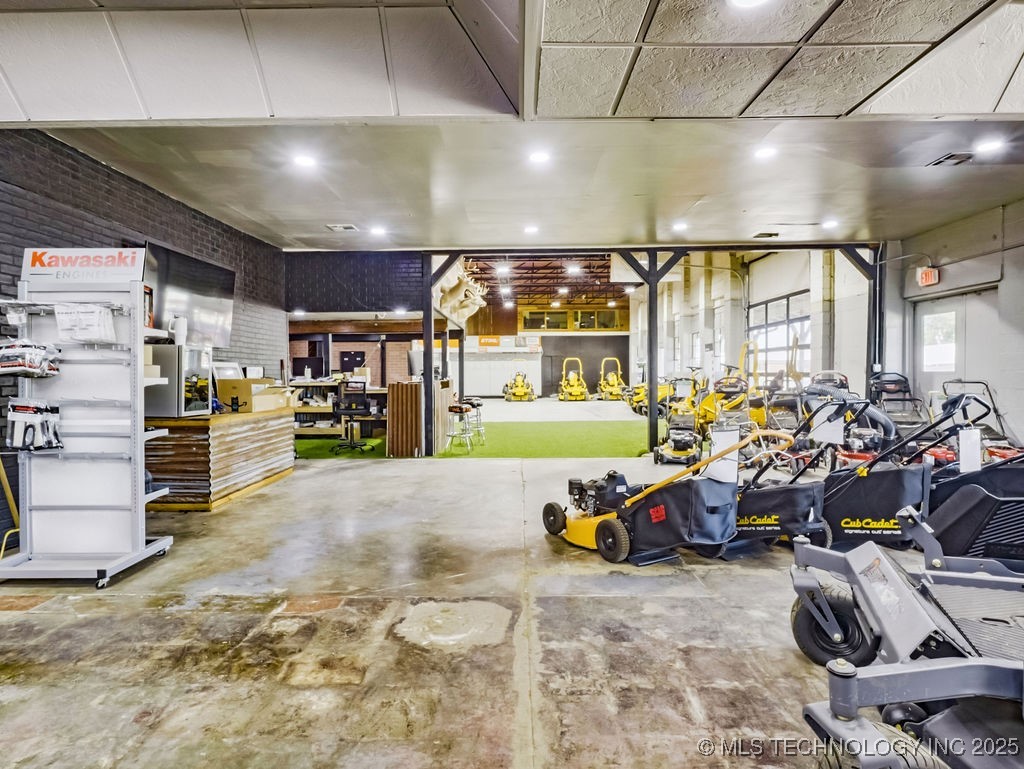 853 S Mississippi Street Atoka OK 74525