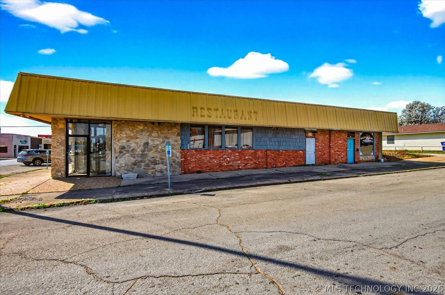 121 N Maple Street Nowata OK 74048