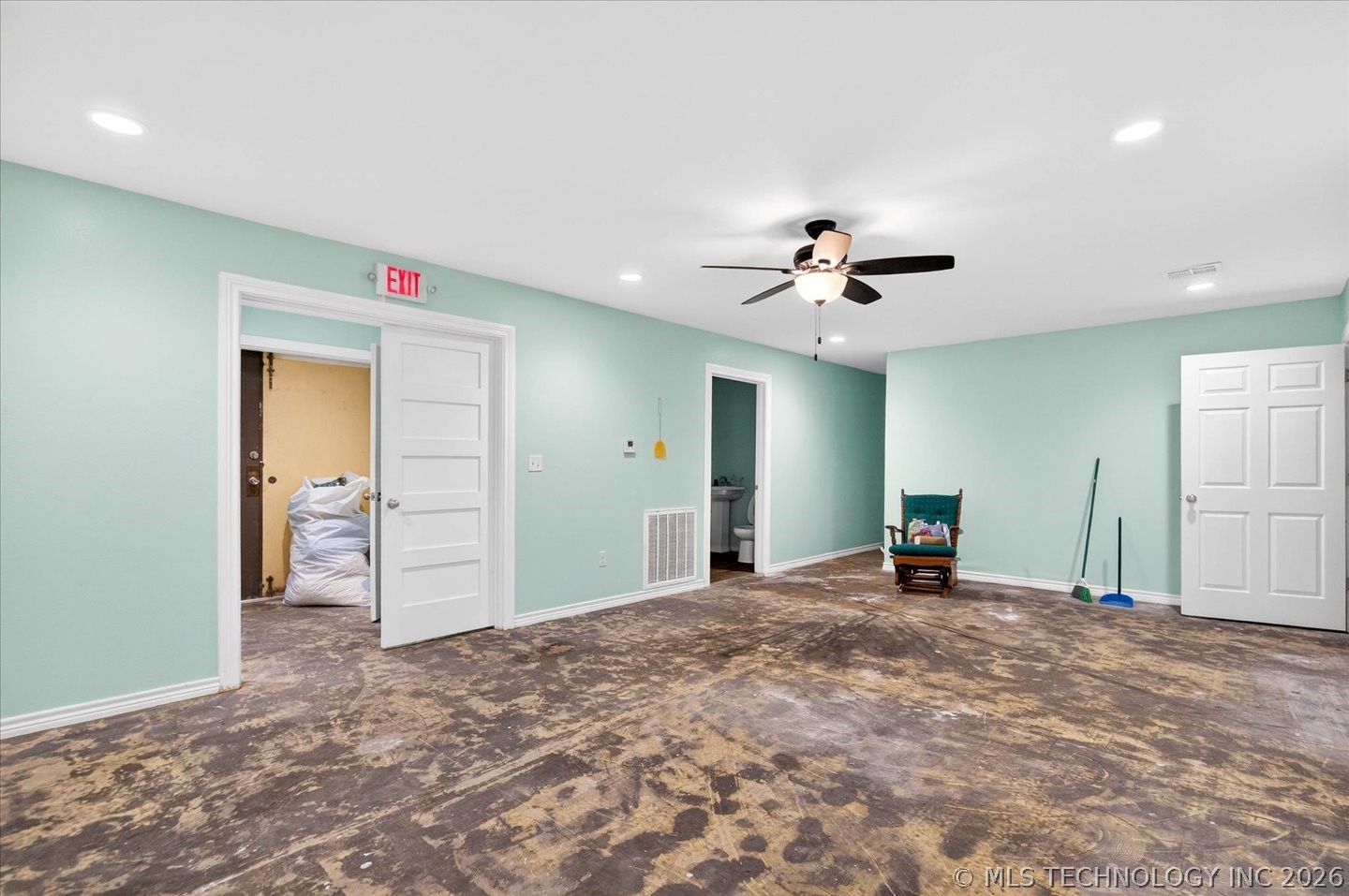121 N Maple Street Nowata OK 74048