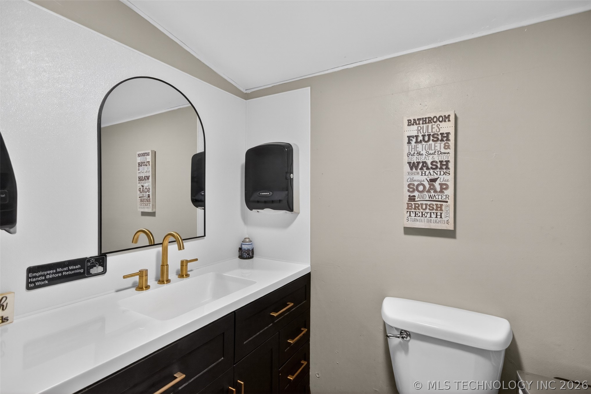 206 W Ferry Street Salina OK 74365