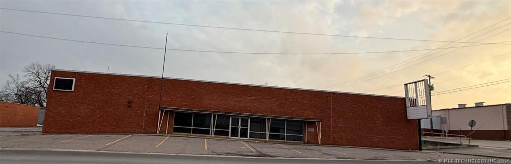 301 E 12th Ada OK 74820