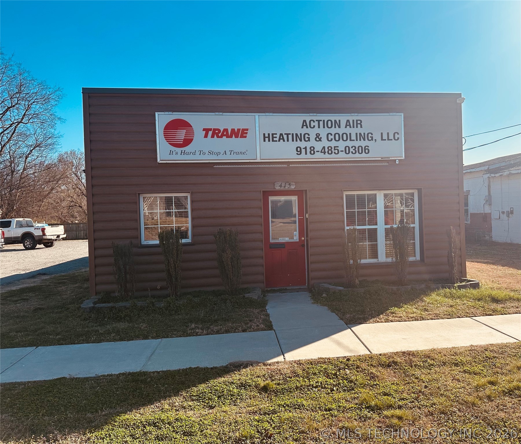 415 W Cherokee Street Wagoner OK 74467