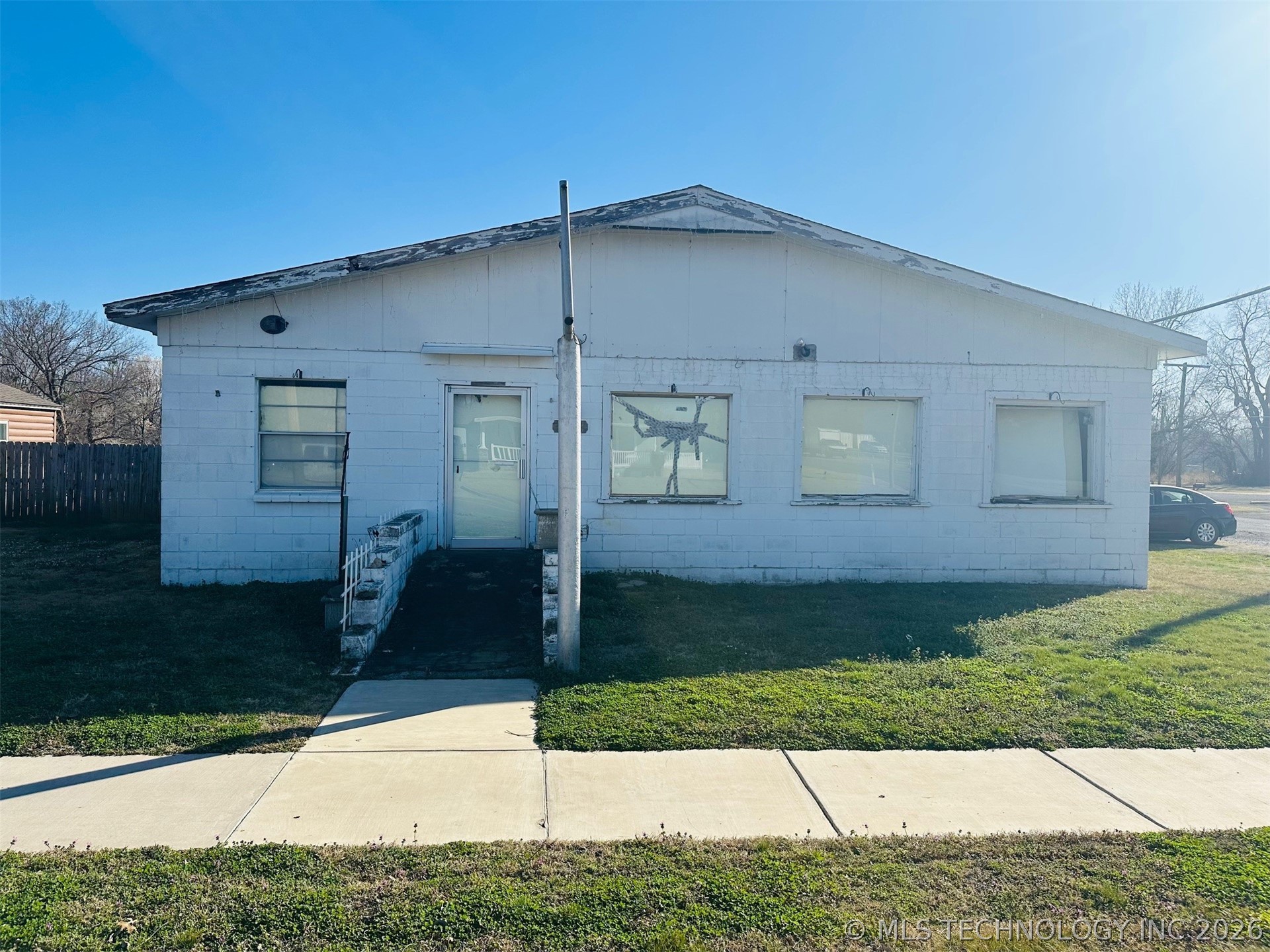 415 W Cherokee Street Wagoner OK 74467