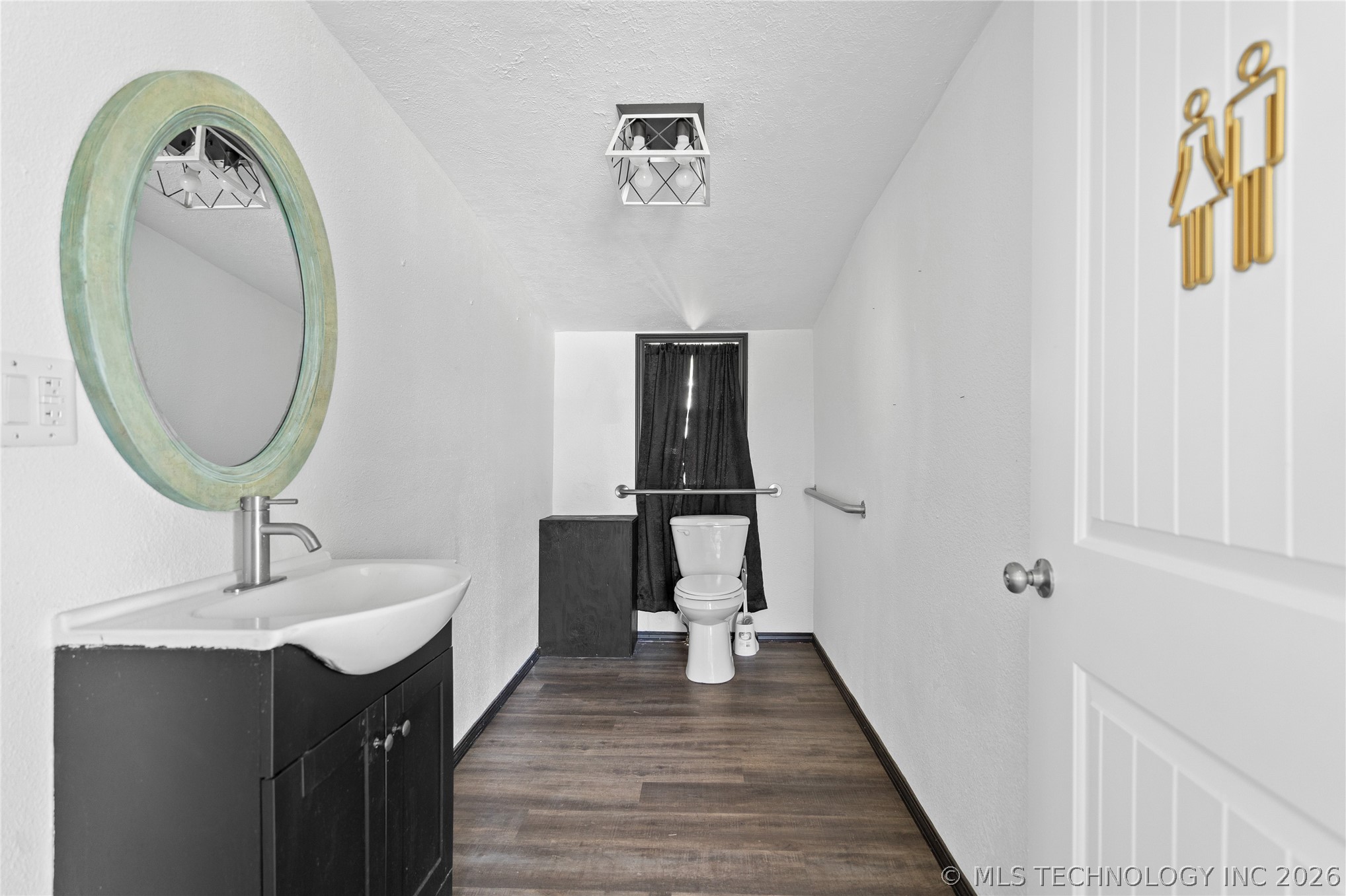 10 5th Avenue NW Ardmore OK 73401