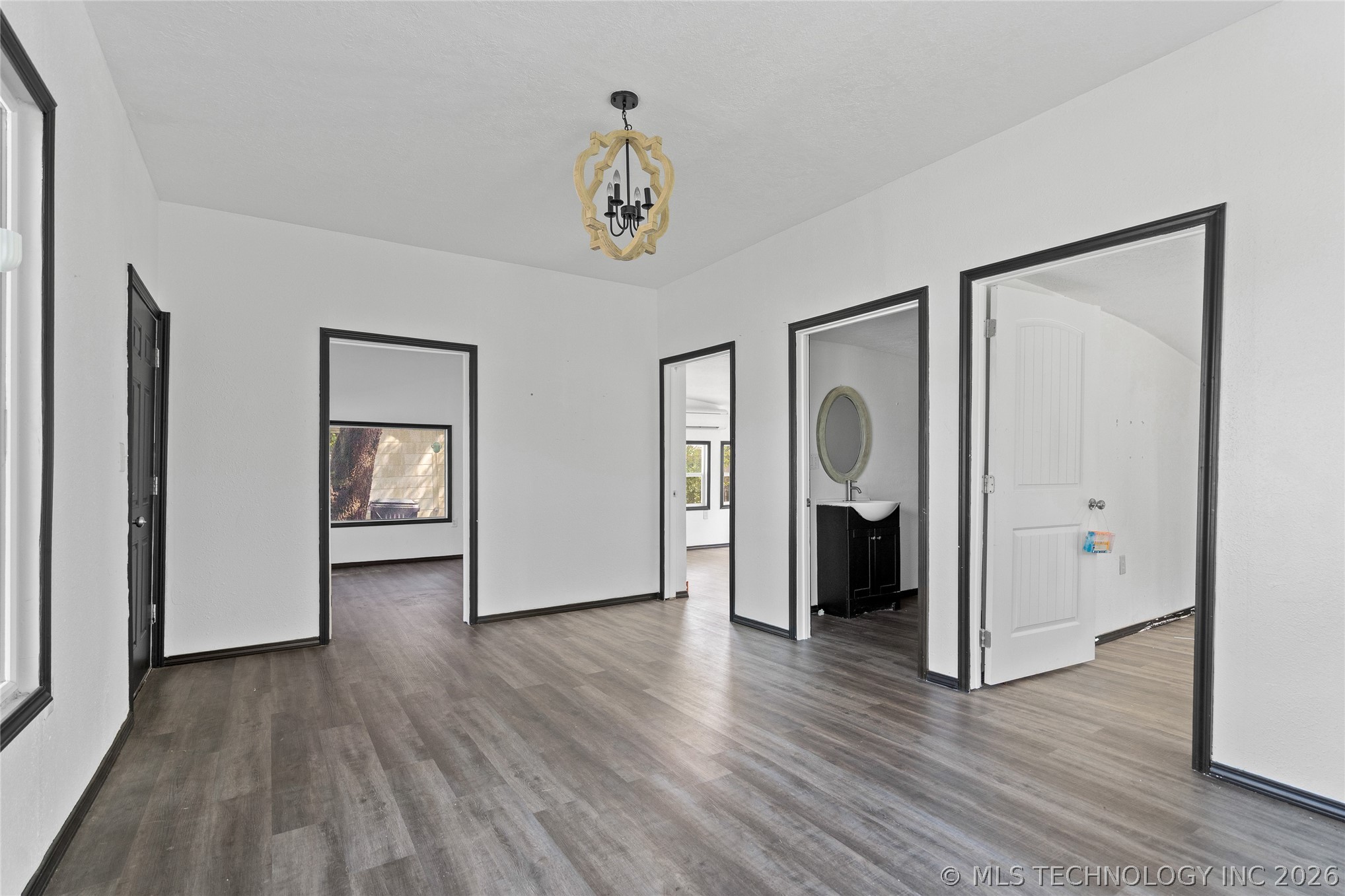 10 5th Avenue NW Ardmore OK 73401