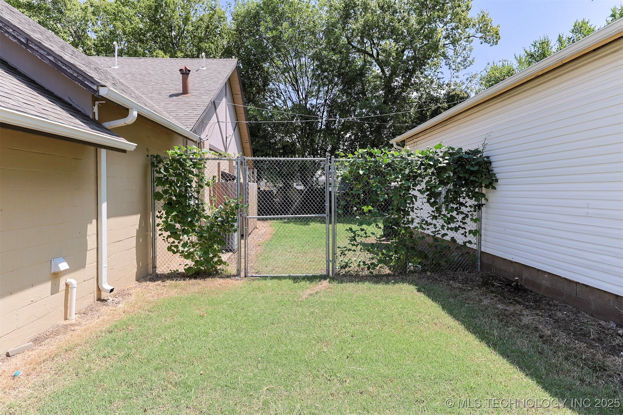 206 E 3rd Street Skiatook OK 74070