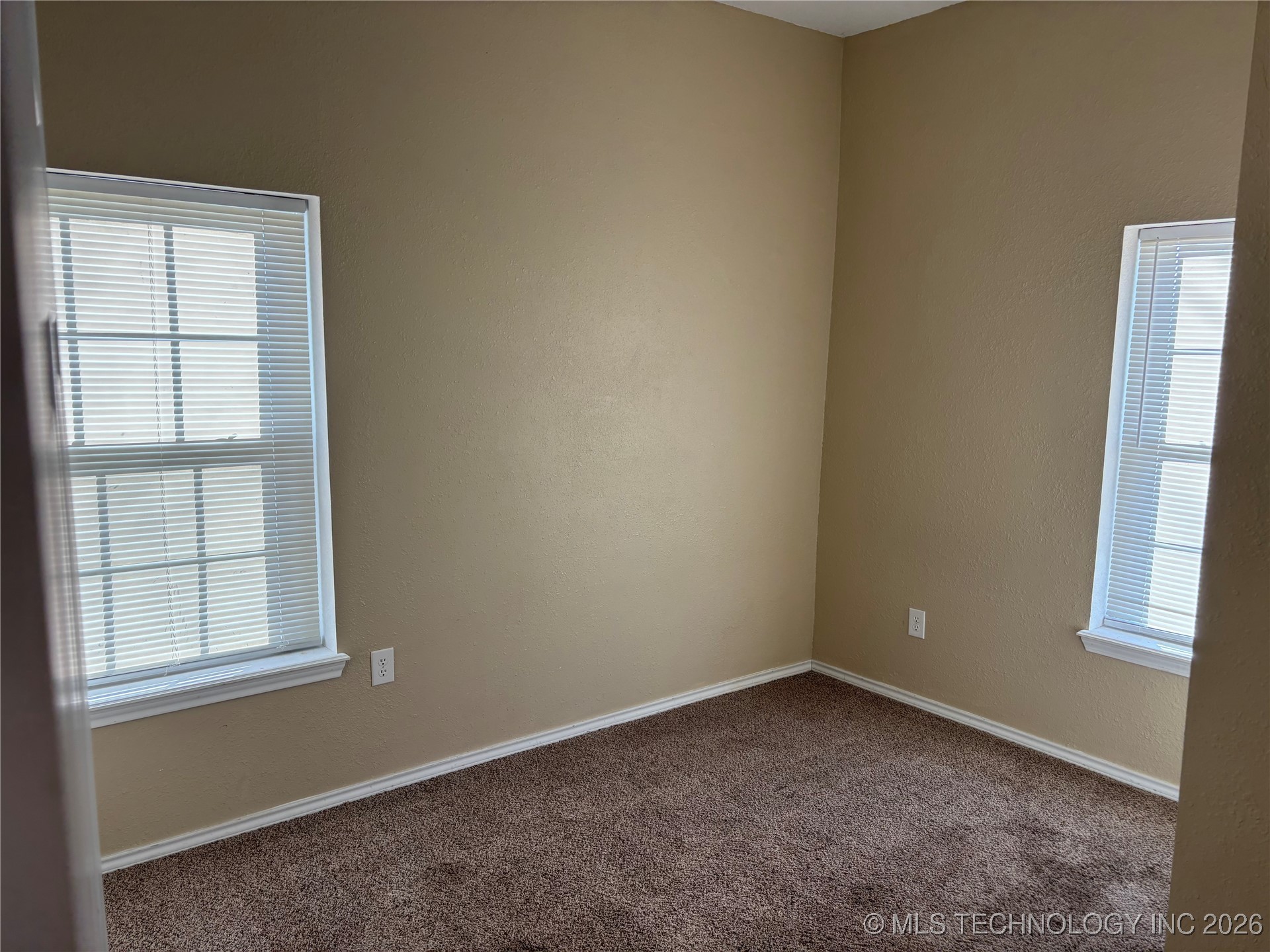 206 E 3rd Street Skiatook OK 74070