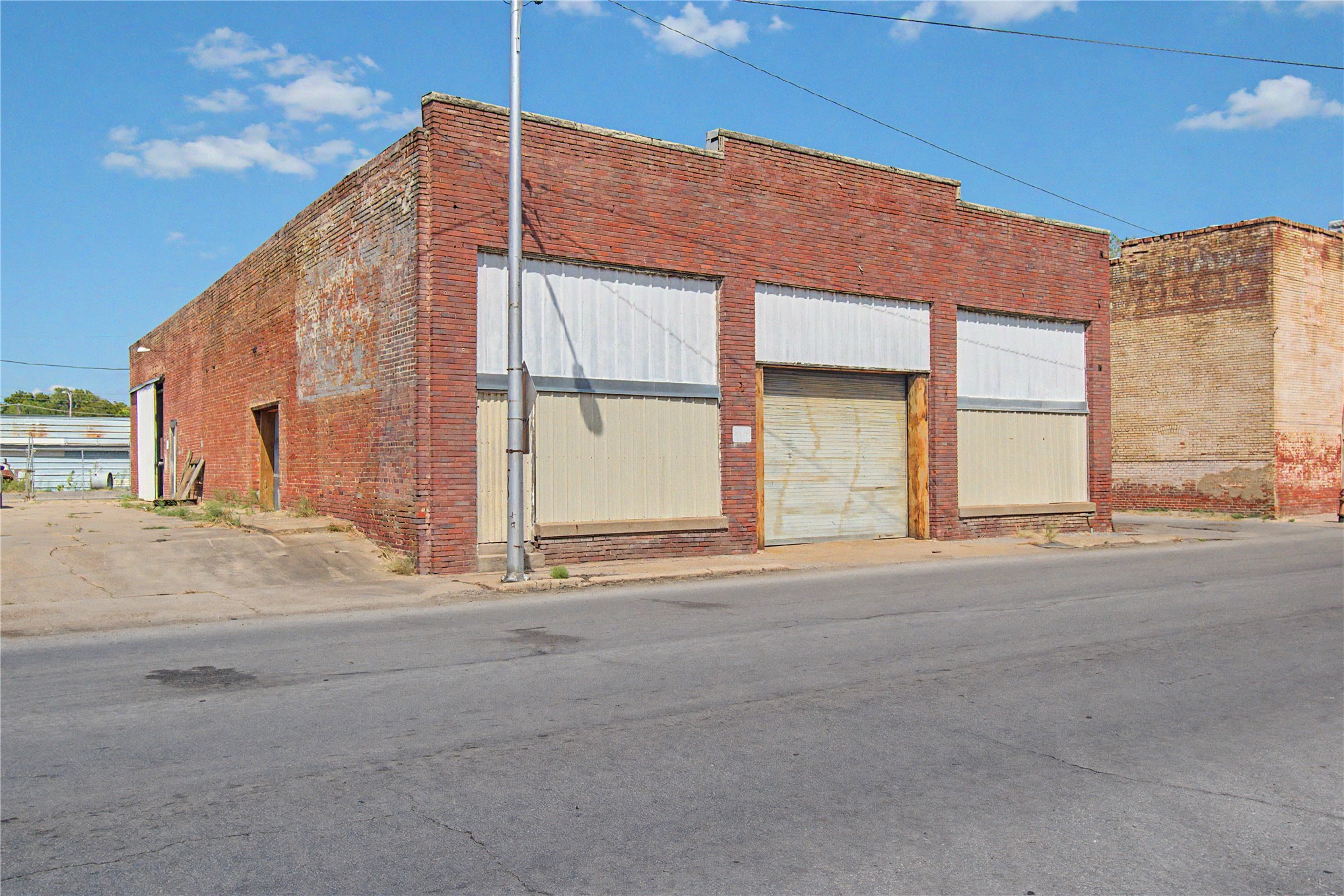 116 E Broadway Muskogee OK 74403