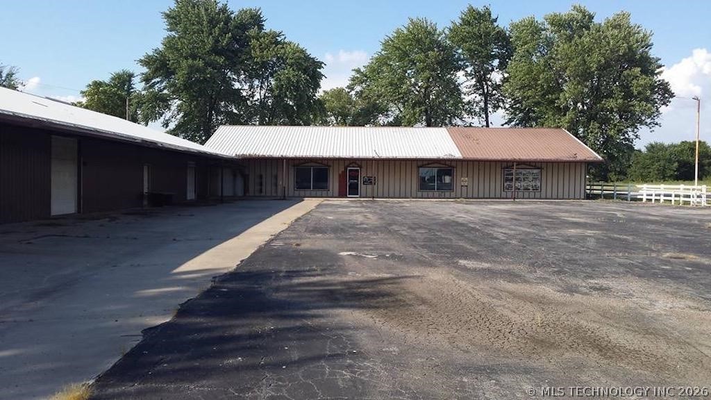 103 NE 2nd Street Adair OK 74330