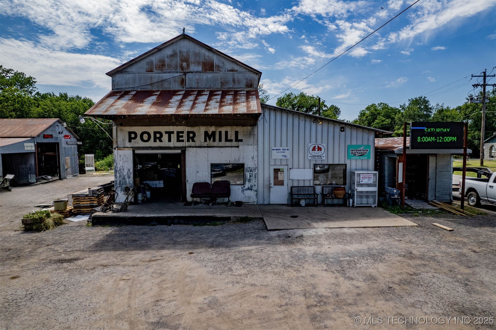614 W Bel Aire Avenue Porter OK 74454