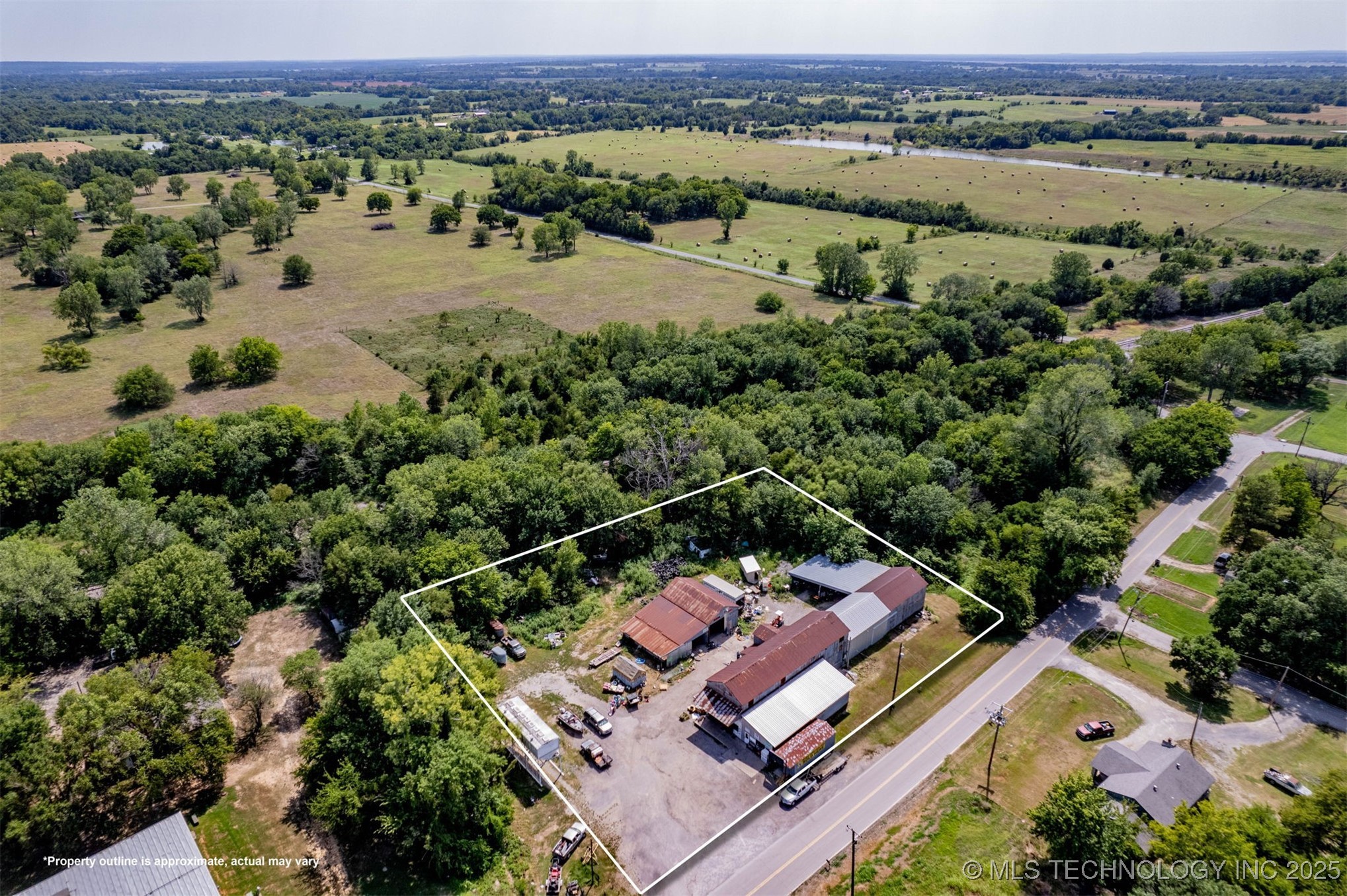 614 W Bel Aire Avenue Porter OK 74454