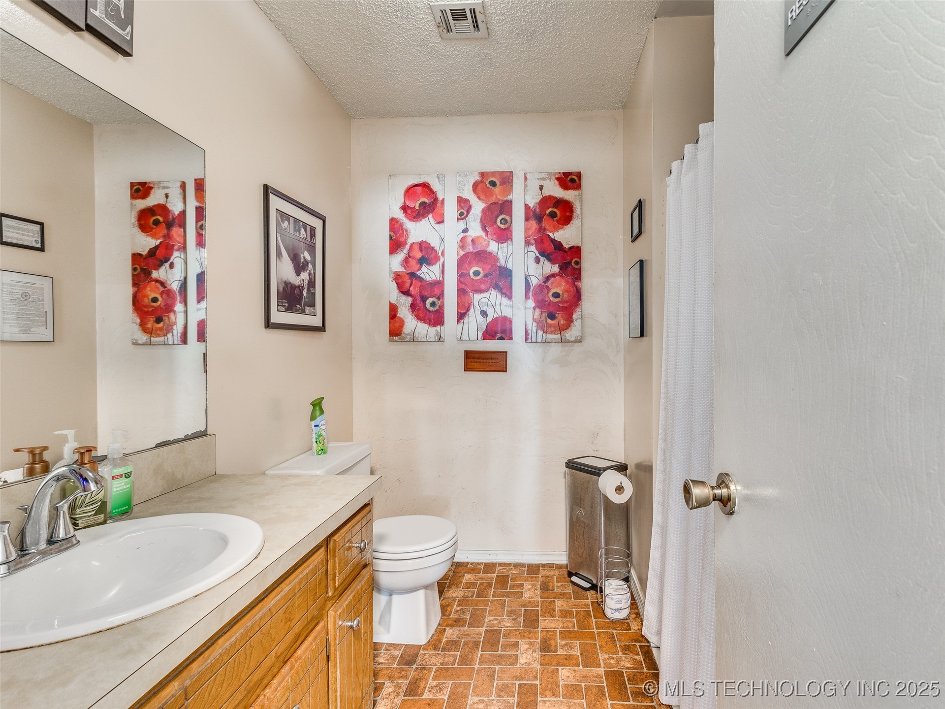 305 S Chickasaw Avenue Claremore OK 74017