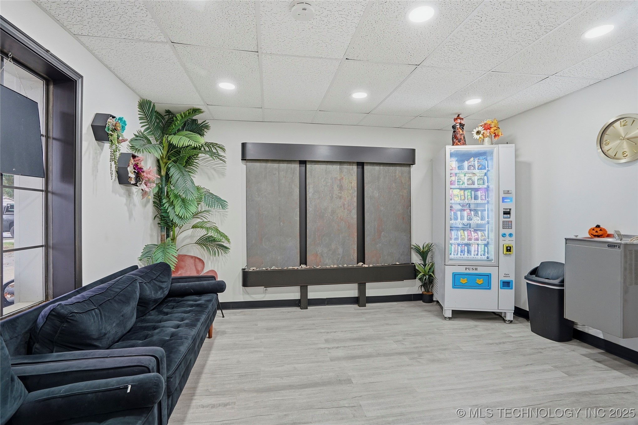 3227 S Lakewood Avenue Tulsa OK 74135