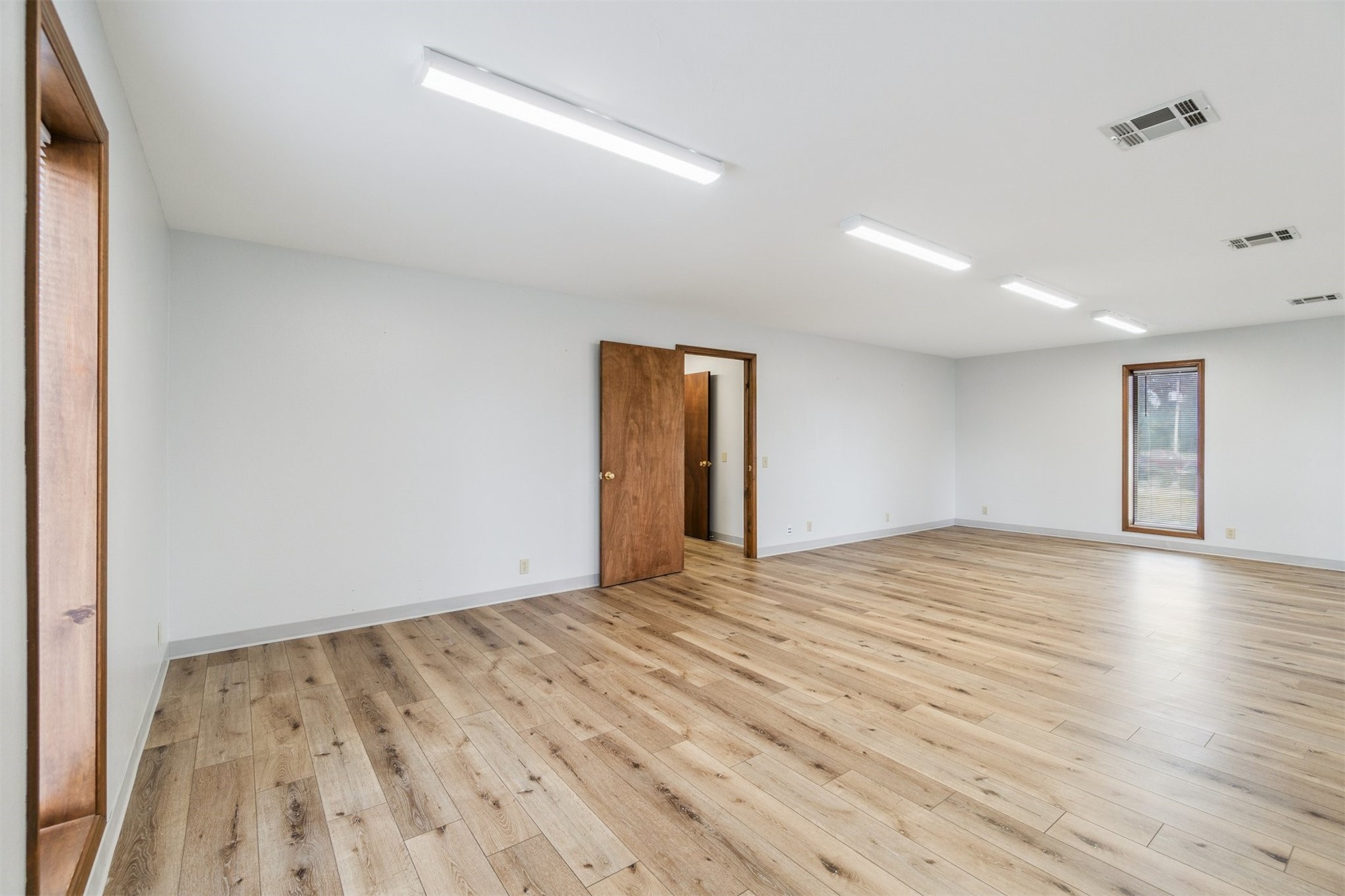 1236 E Main Street Cushing OK 74023