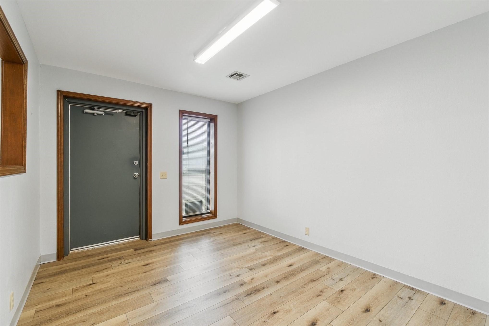 1236 E Main Street Cushing OK 74023