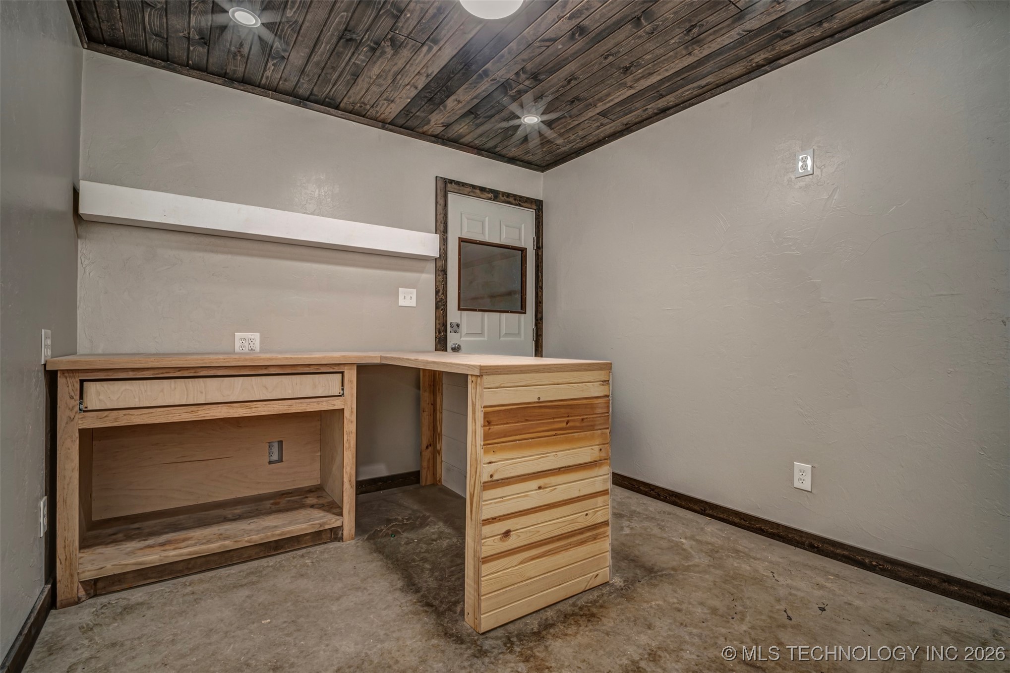 14913 County Road 3544 Ada OK 74820