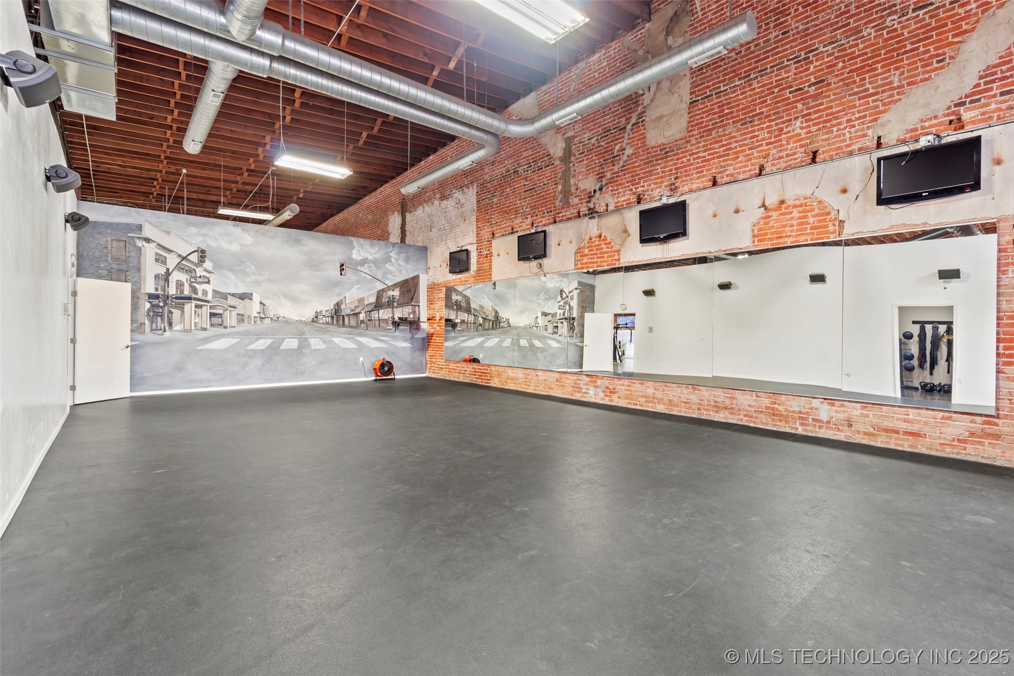 230 N Broadway Ada OK 74820