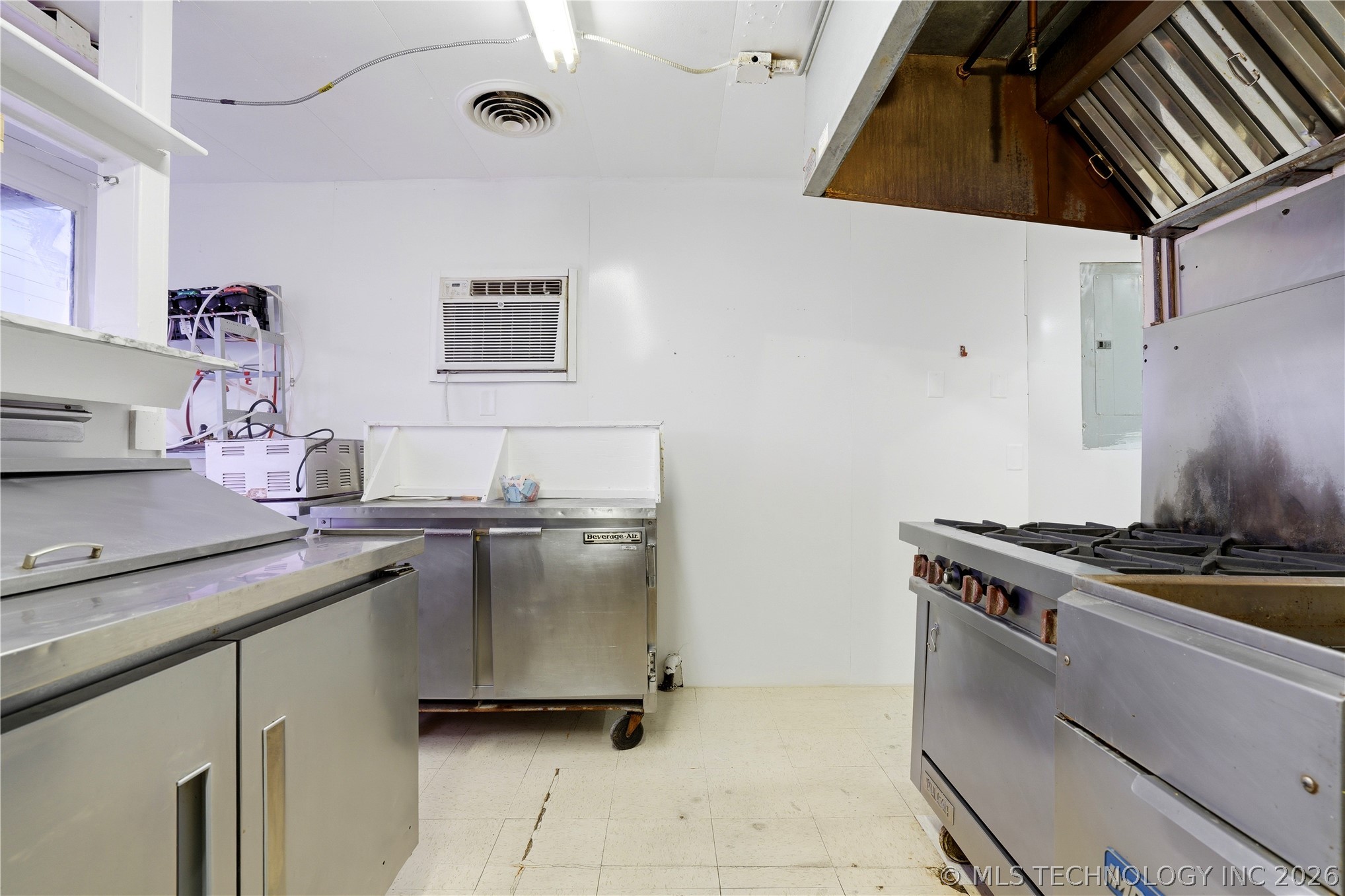 3301 W Cherokee Sallisaw OK 74955