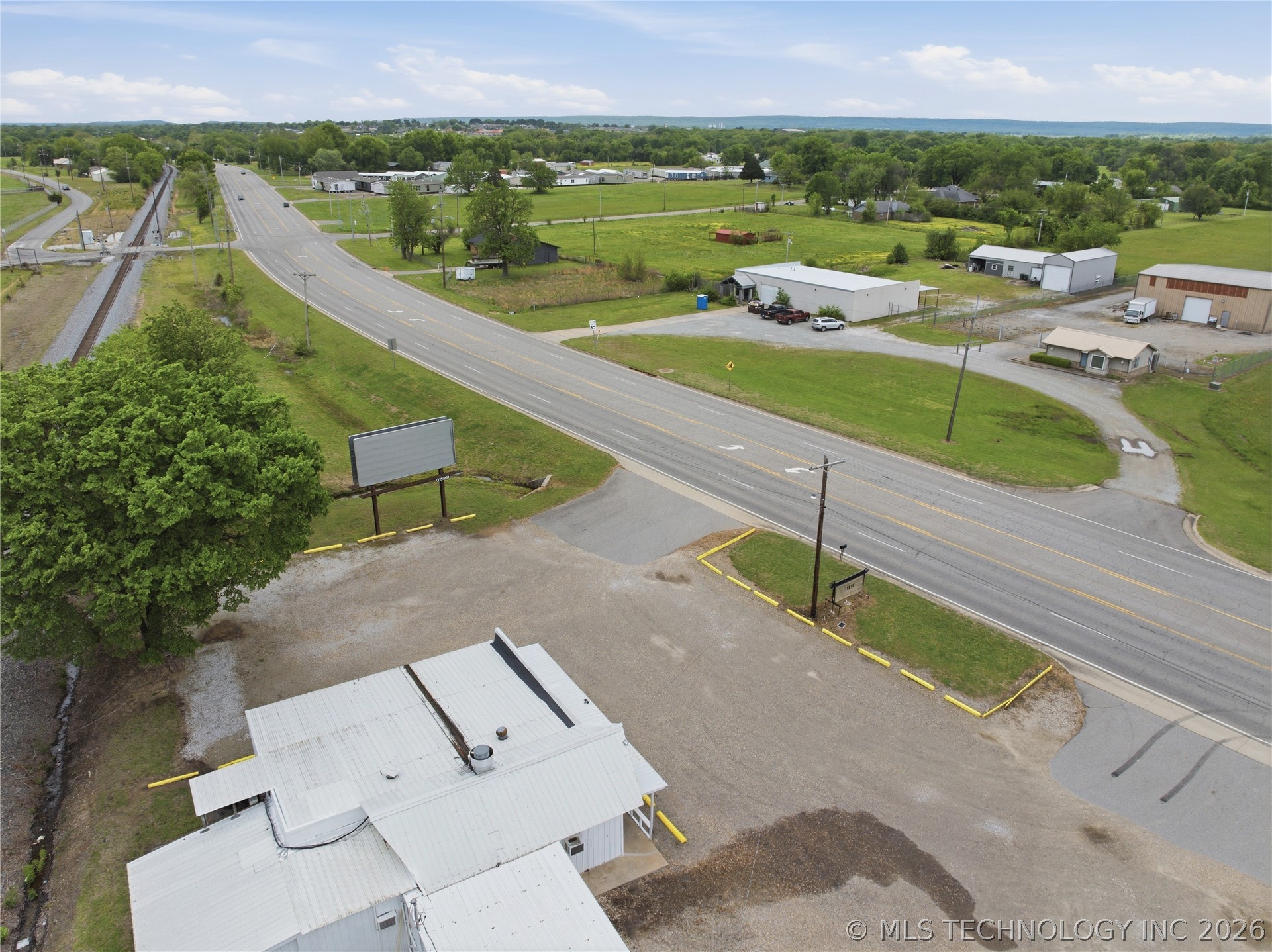 3301 W Cherokee Sallisaw OK 74955