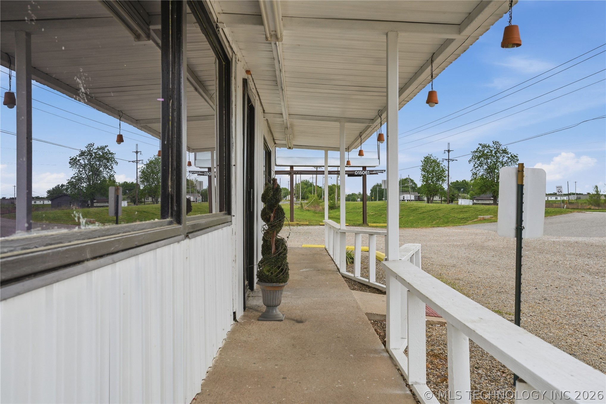 3301 W Cherokee Sallisaw OK 74955