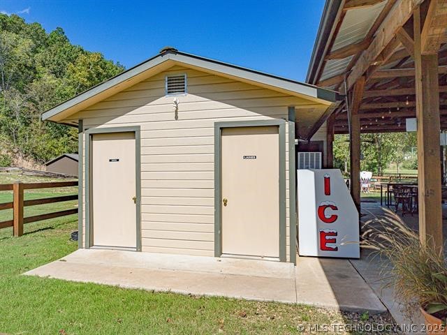 15693 Highway 10 Tahlequah OK 74464