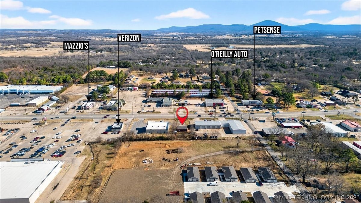 2203 N Broadway Poteau OK 74953