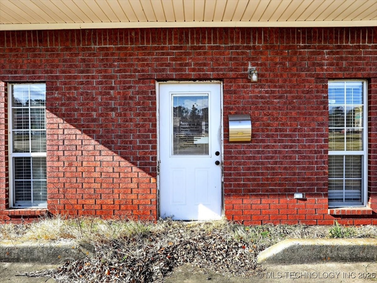 2203 N Broadway Poteau OK 74953
