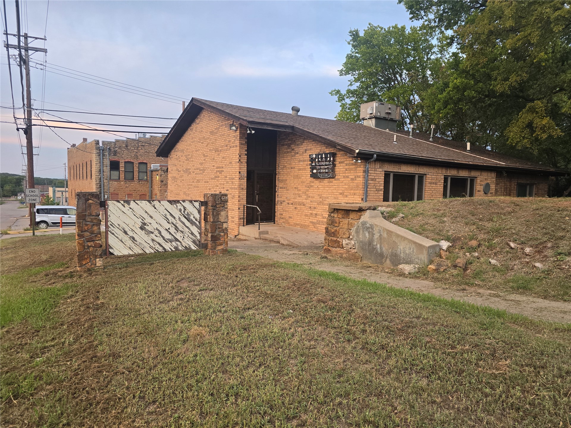 622 7th Street Pawnee OK 74058