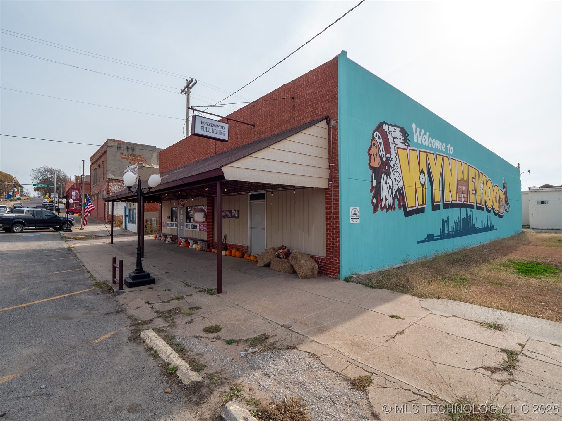 113 W Robert S Kerr Wynnewood OK 73098