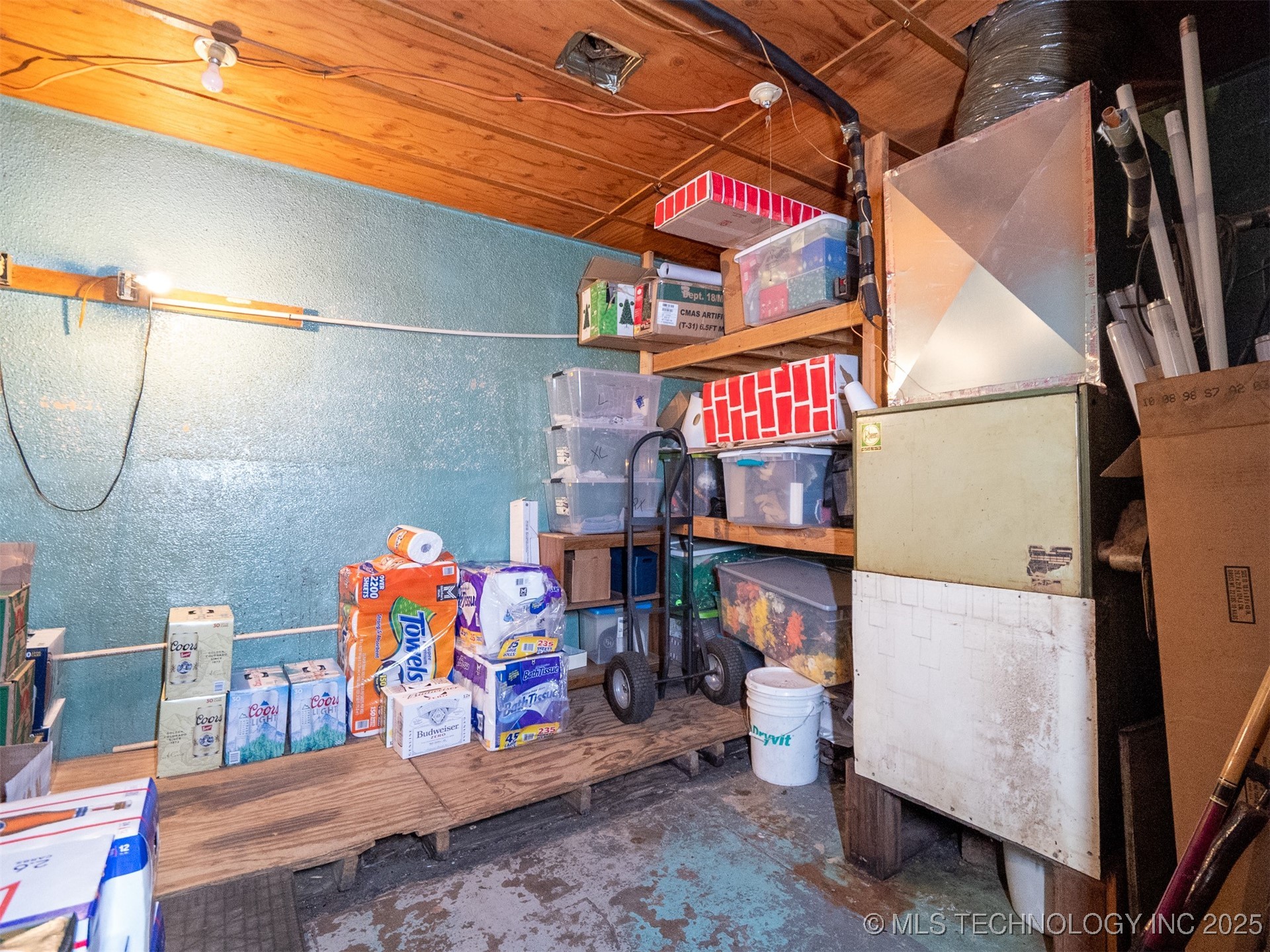 113 W Robert S Kerr Wynnewood OK 73098