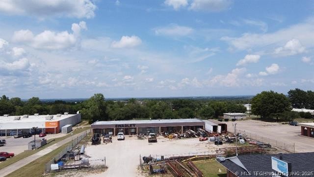 800 E Highway Holdenville OK 74848
