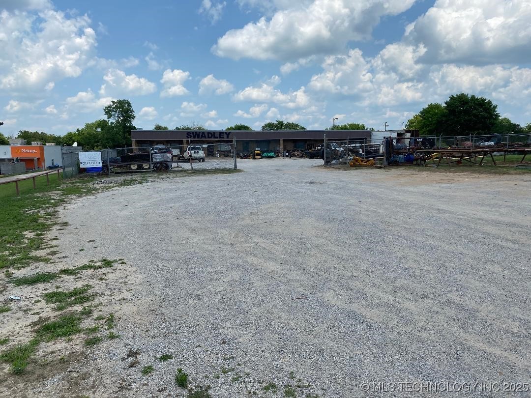 800 E Highway Holdenville OK 74848
