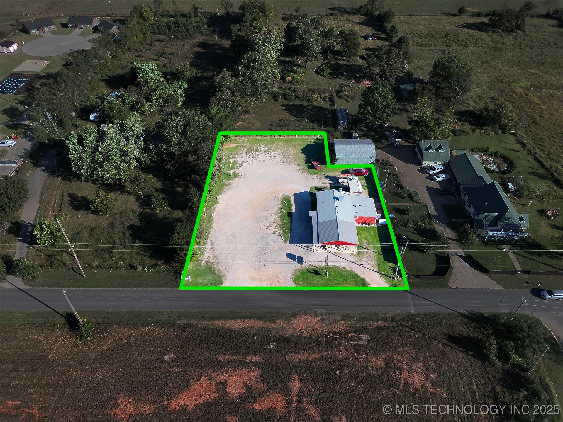 905 W Blackjack Street Stilwell OK 74960