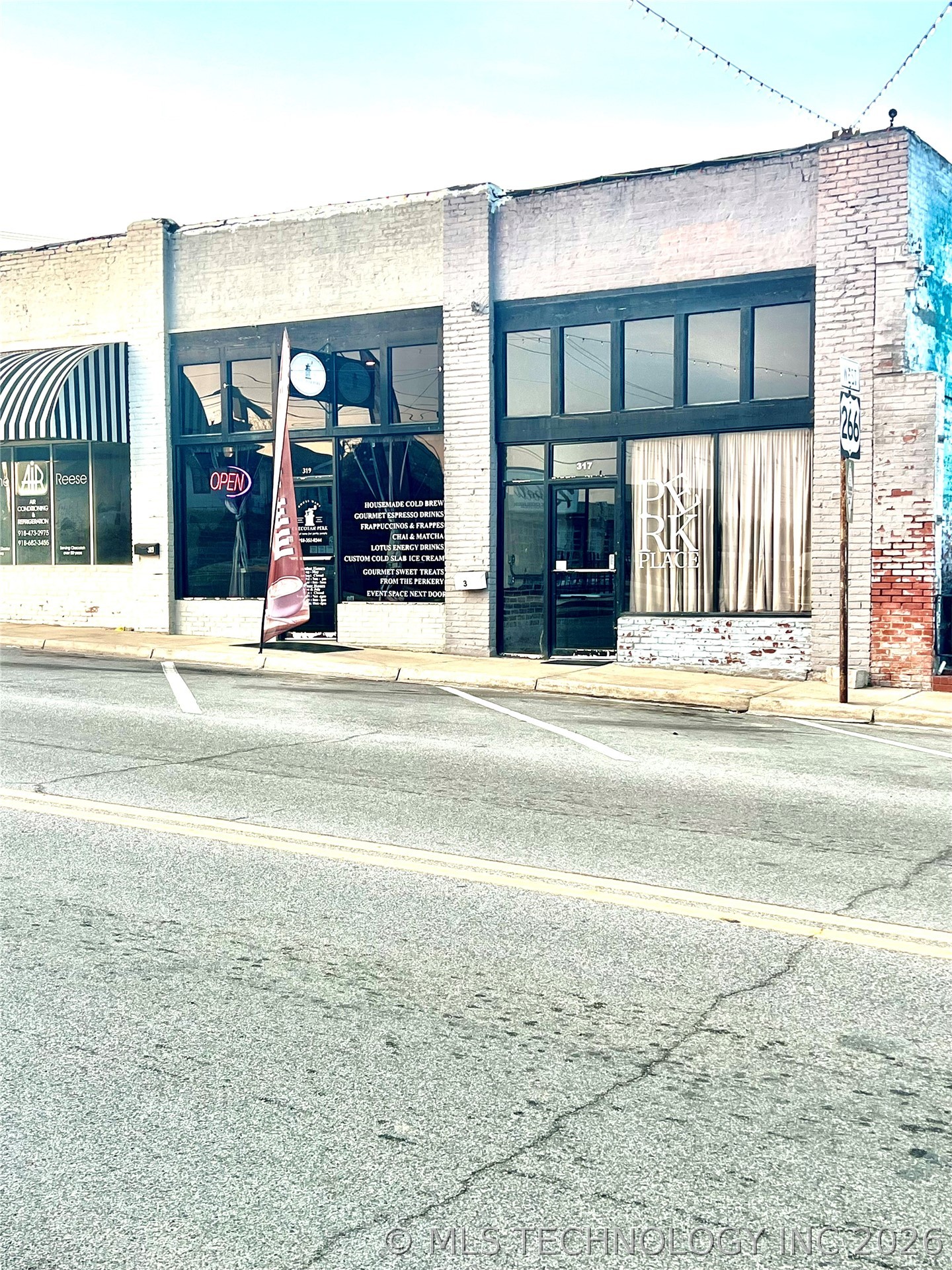 317 Gentry Checotah OK 74426