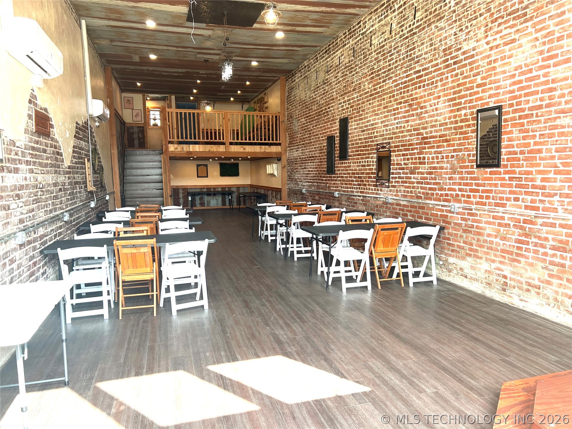 317 Gentry Checotah OK 74426