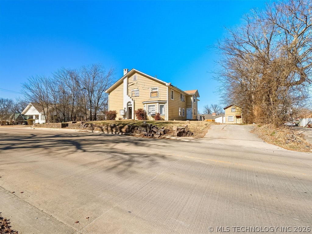 118 W 18th Ada OK 74820